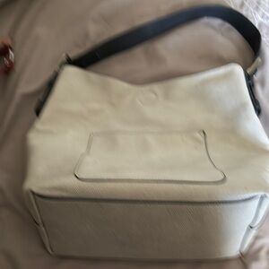 Elegant Cream Shoulder Bag